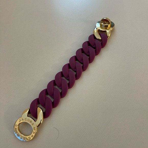 Marc By Marc Jacobs Gummy Turn Lock Bracelet - Picture 2 of 3